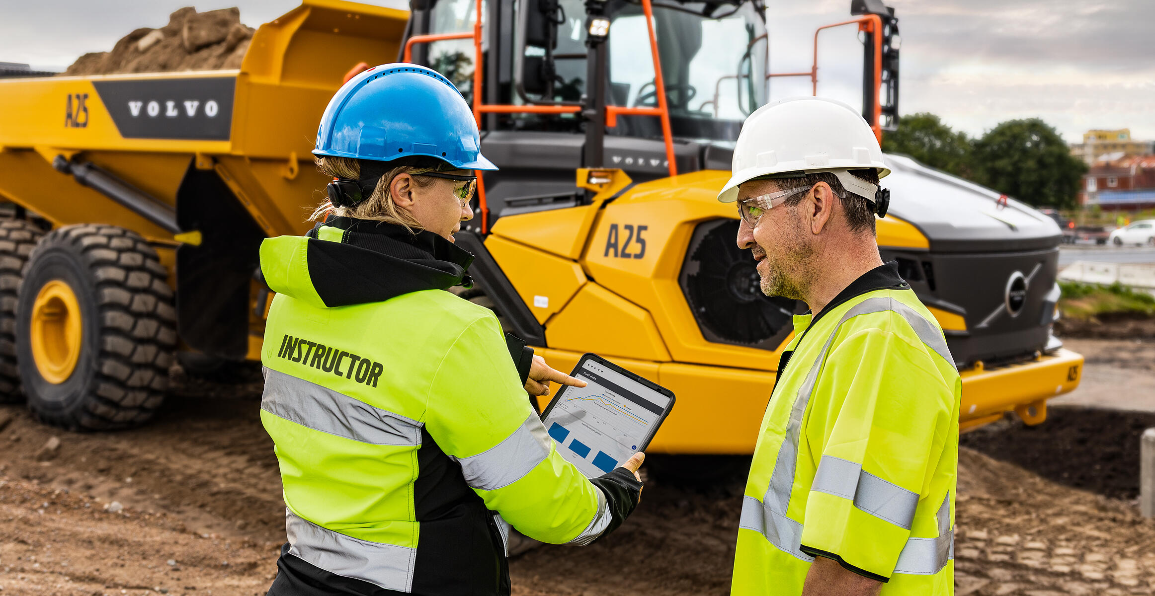 Volvo Operator training for articulated hauler