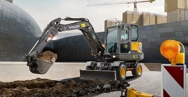 volvo-show-compact-excavator-ew60-cn4-2324x1200