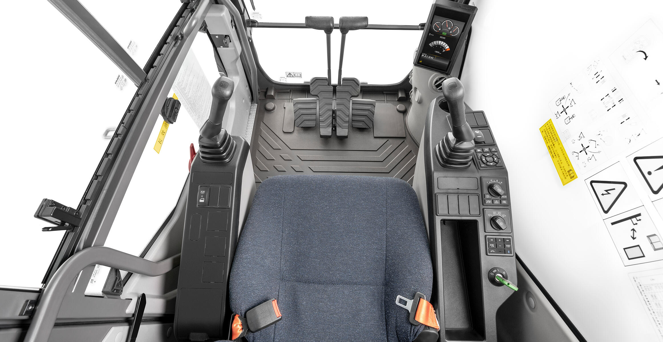 volvo-benefit-crawler-excavator-ec220-cn4-the-best-cab-around-2324x1200