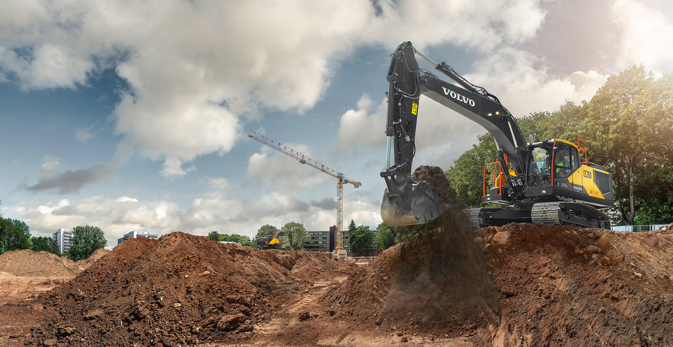 volvo-show-crawler-excavator-ec250-cn4-2324x1200