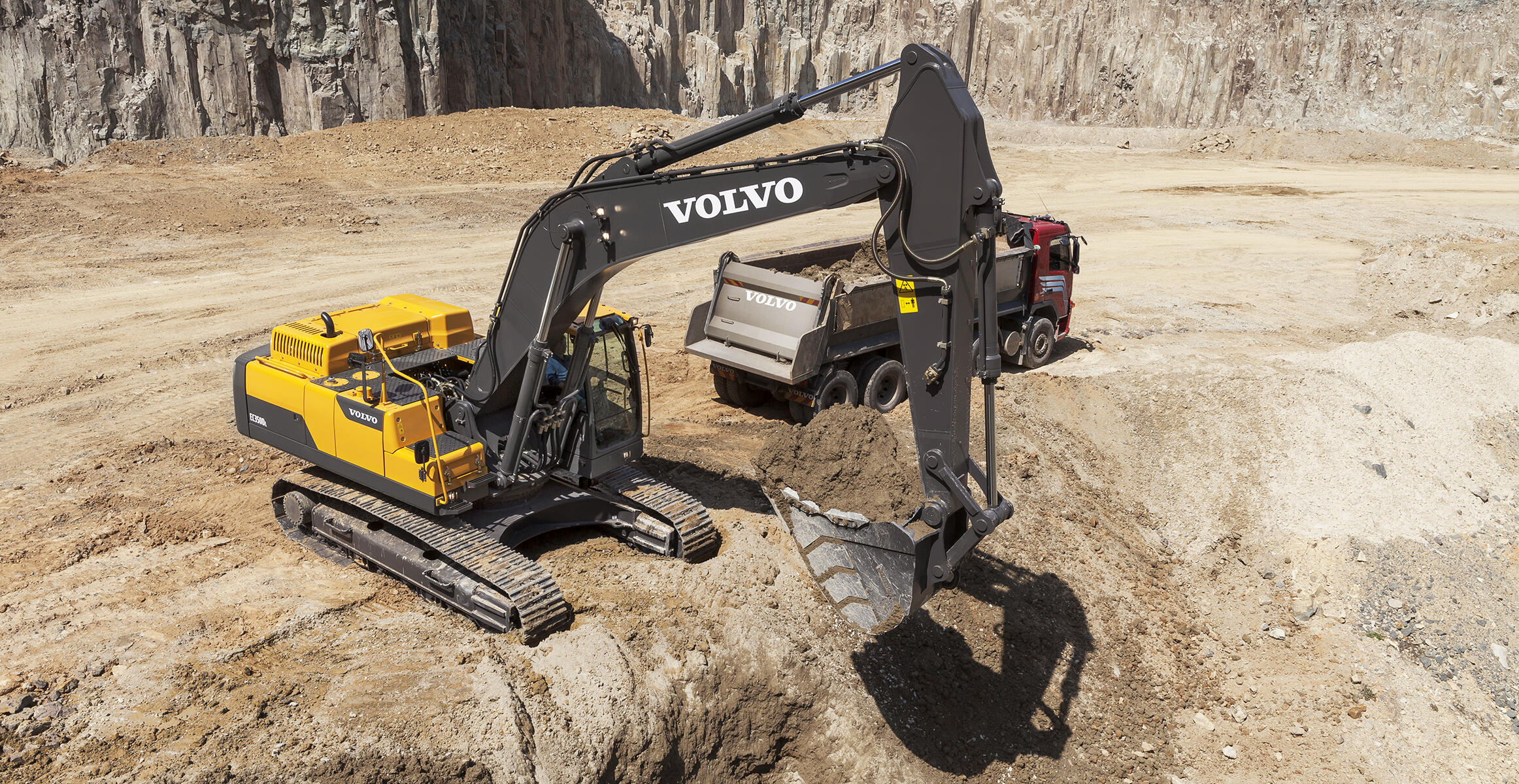 volvo-benefits-crawler-excavator-ec350d-t2-eco-mode-2324x1200