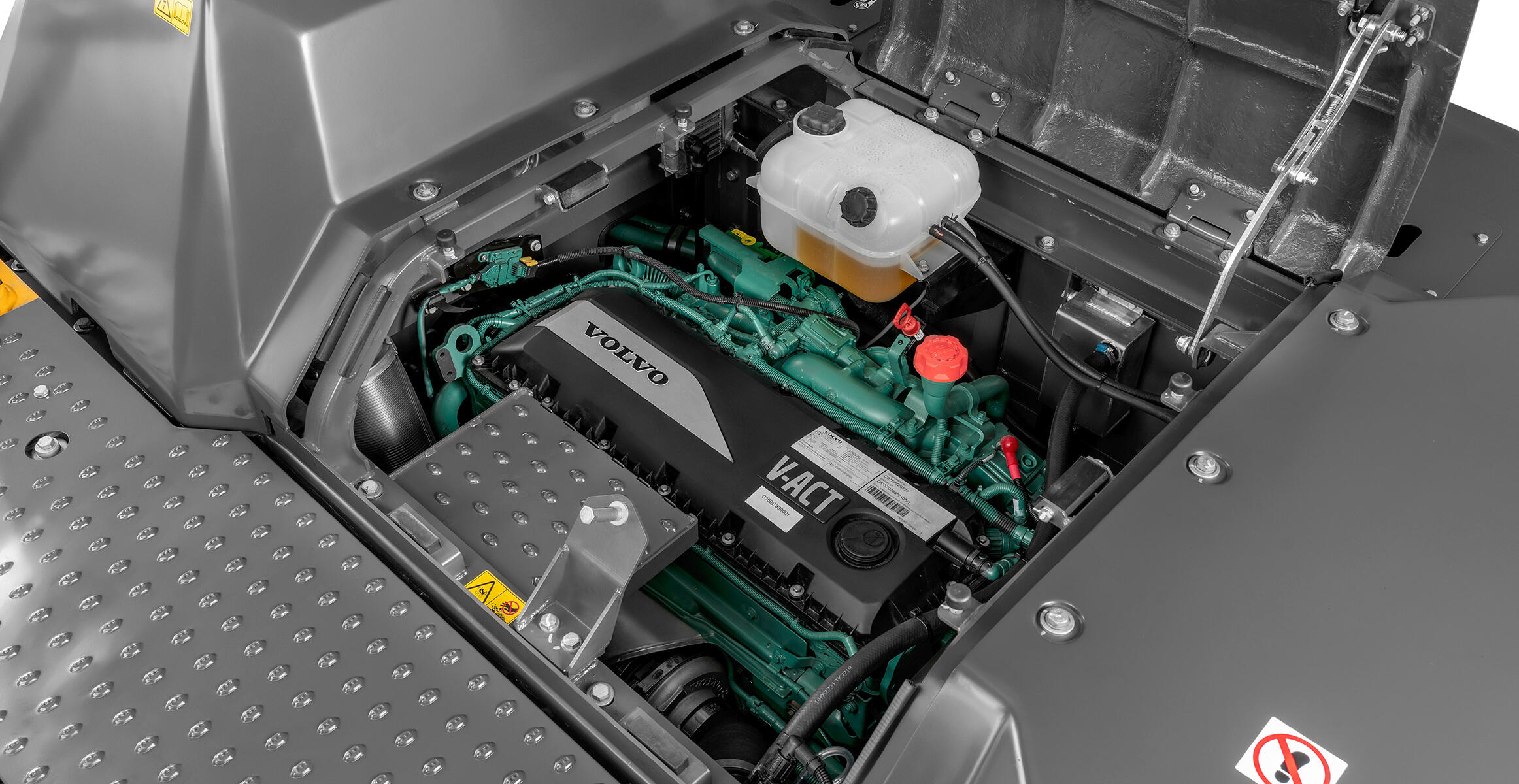 volvo-feature-crawler-excavator-ec360-cn4-proven-engine-technology-built-to-perform-2324x1200