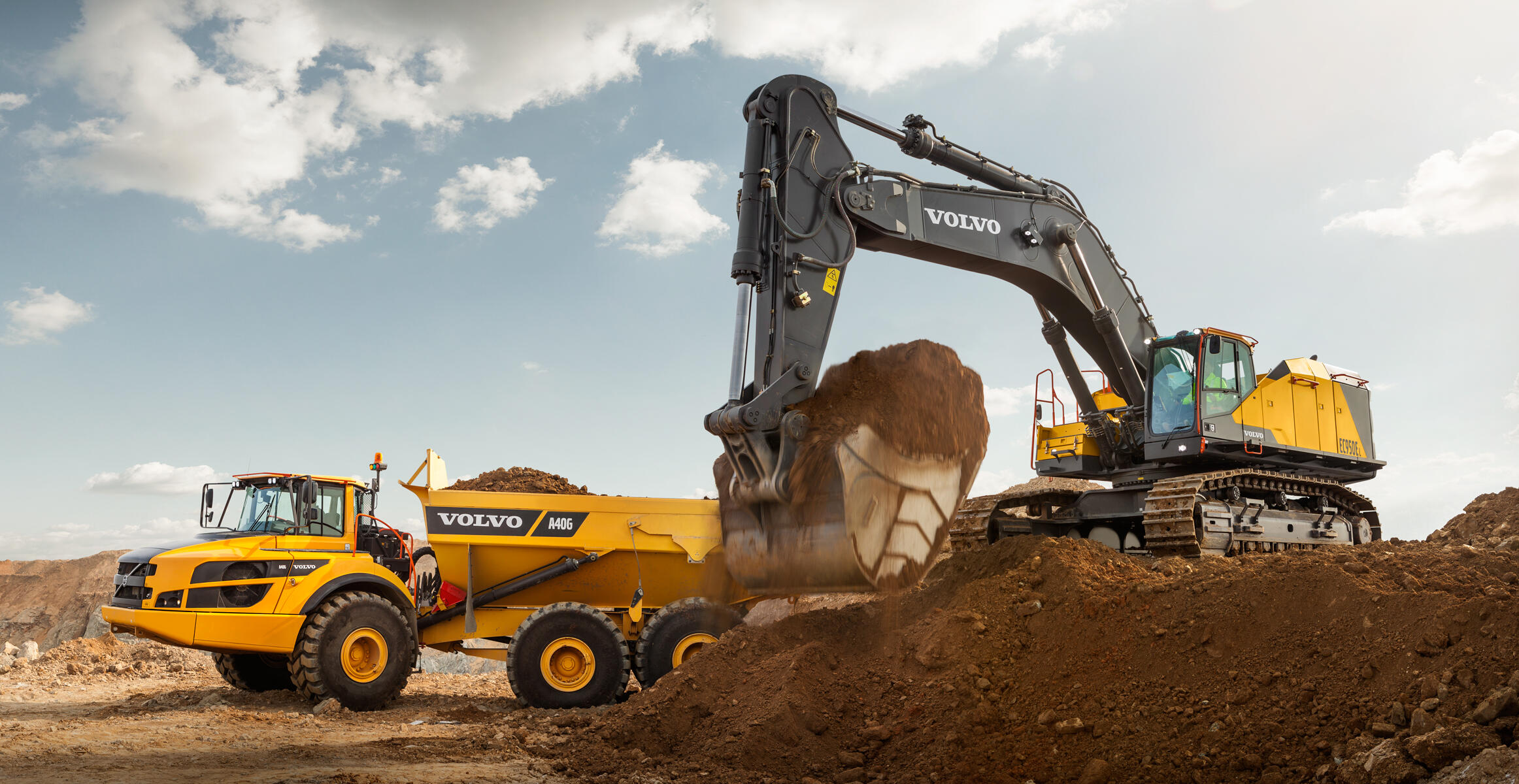 volvo-benefits-crawler-excavator-ec950e-t2-t3-bigger-machine-bigger-results-2324x1200