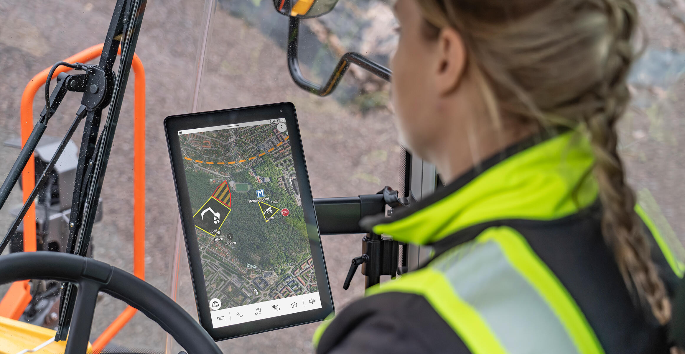 Close up of Connect Map on screen in Volvo Wheel Loader