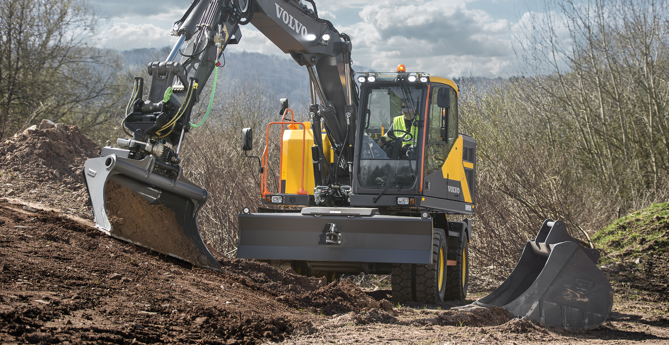 沃尔沃轮式挖掘机附属装置