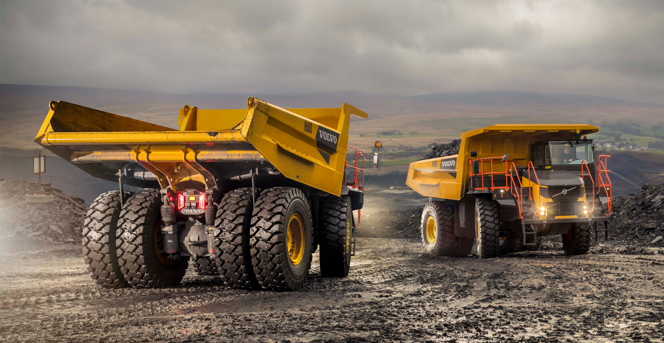 volvo-launches-own-range-of-rigid-haulers-02-2324x1200