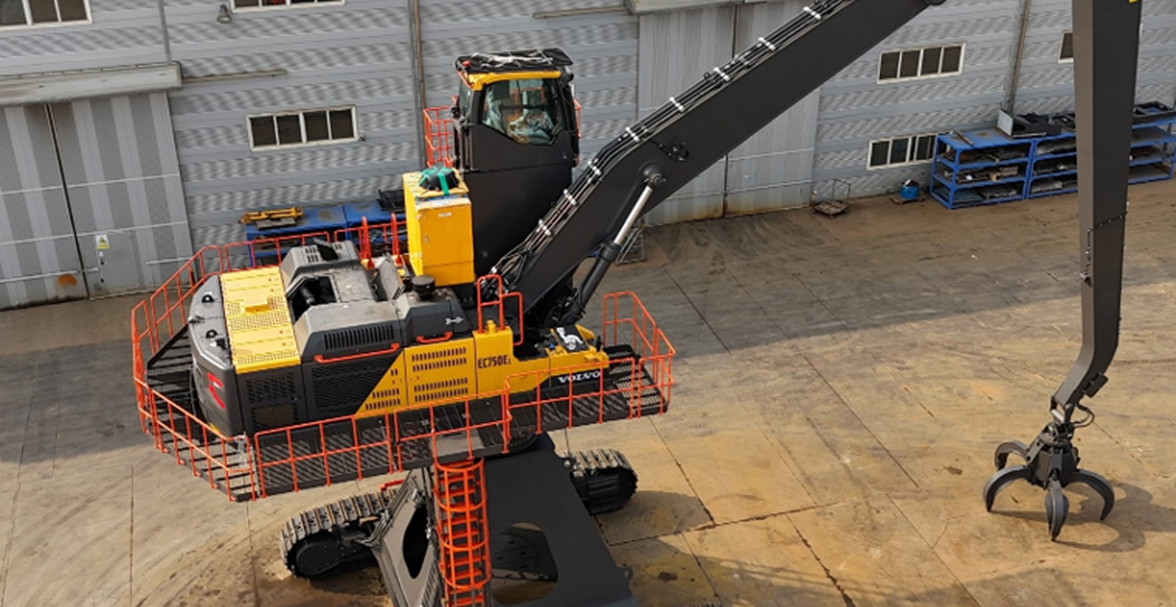 Controlled handling at height