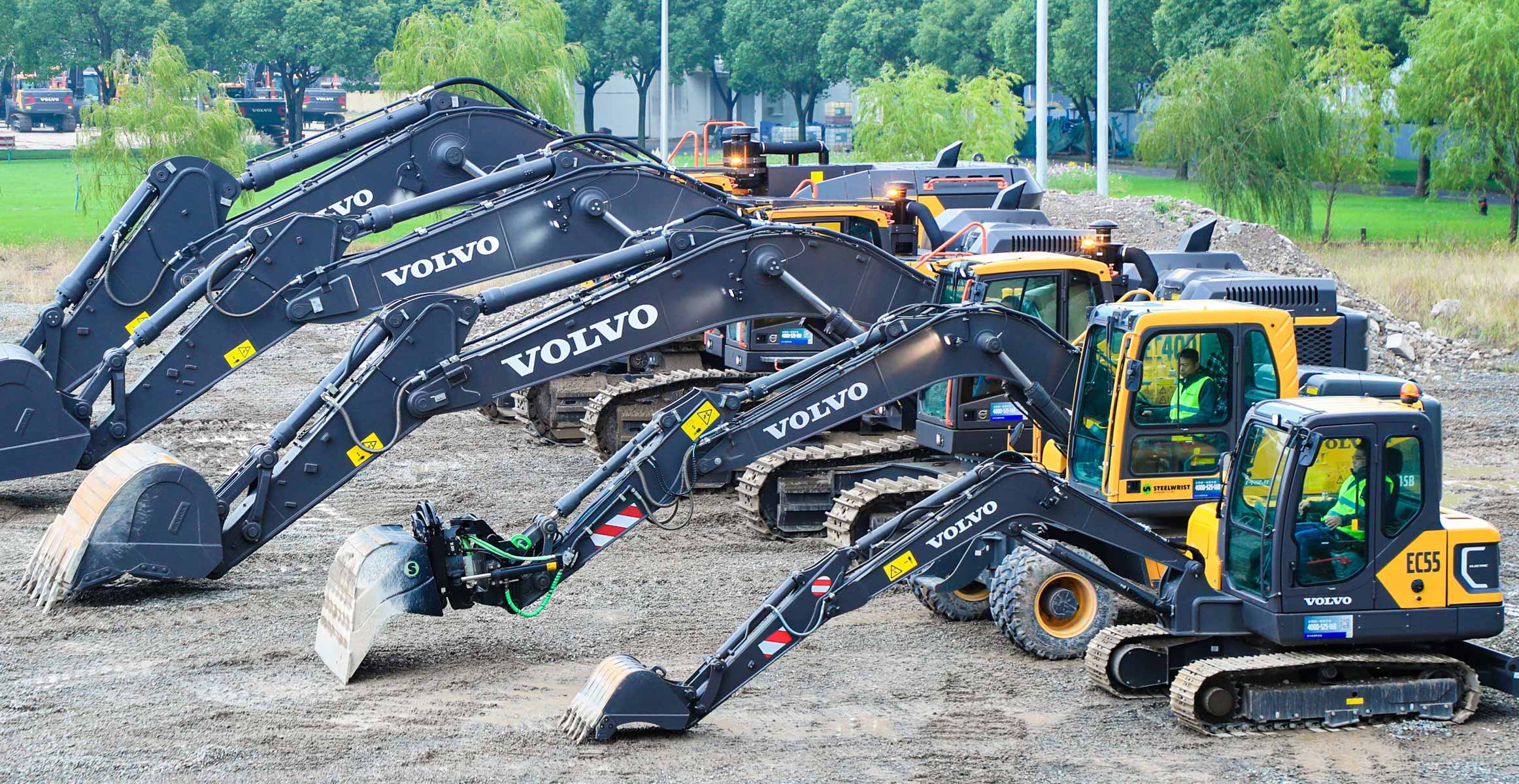 沃尔沃建筑设备全新电动化与“国四”系列产品秀